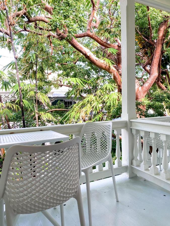 Marreros Guest Mansion - Adult Only Bed & Breakfast Key West Eksteriør bilde